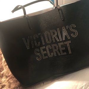 VS tote